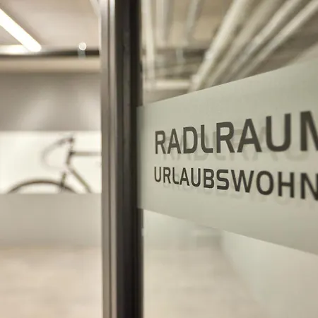 Bergcrystal * 加爾米施-帕滕基興